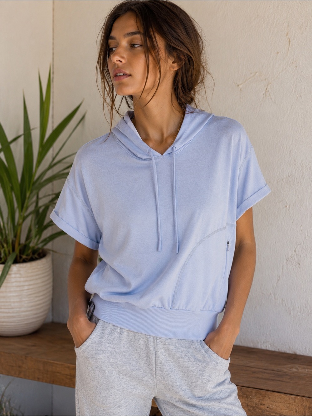 Free People Movement Cropped Short Sleeve Hoodie | XS | NWOT | Athleisure